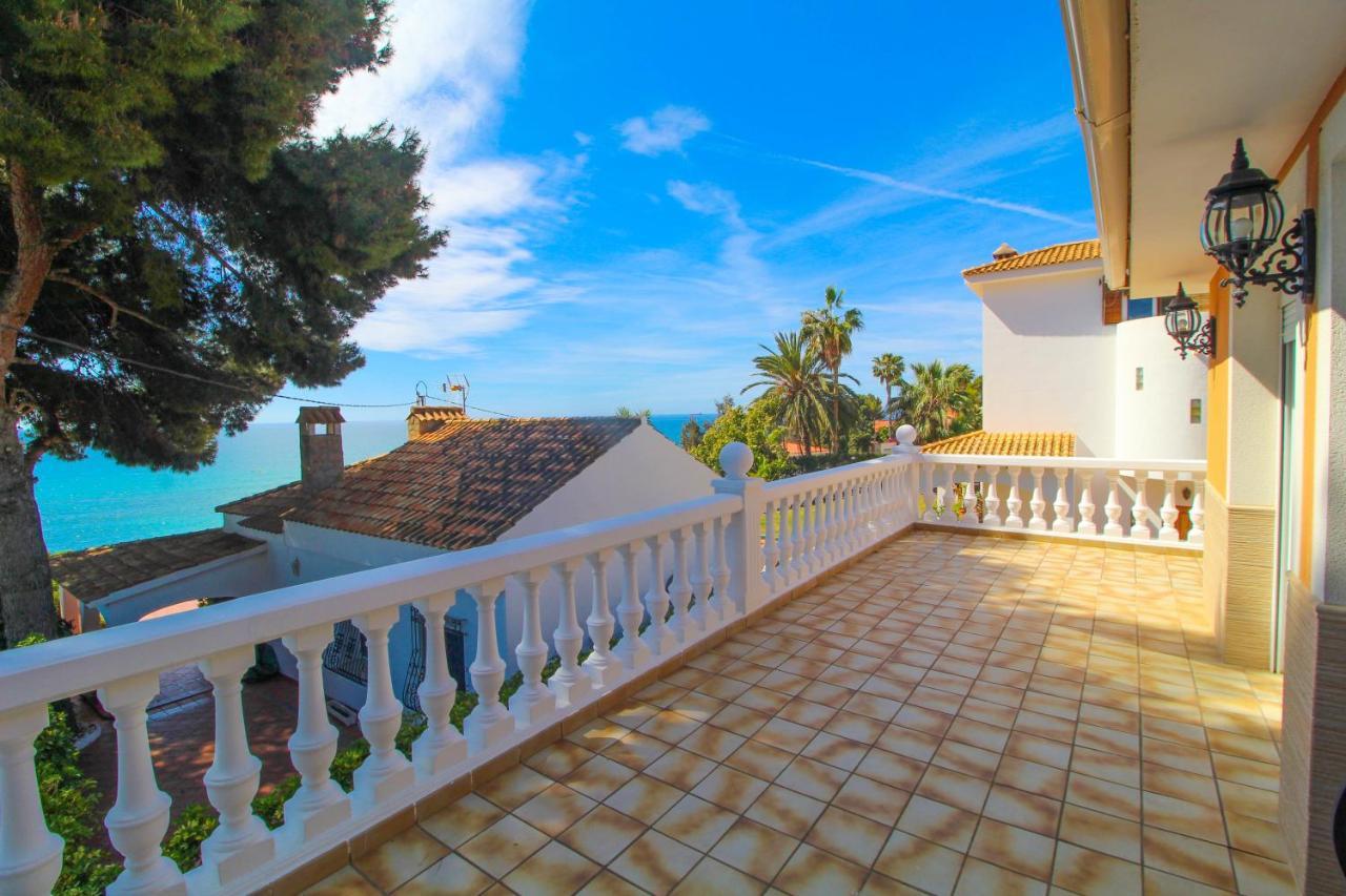 Great Villa, Sea Views, 20 Secs Walk To The Beach, Bbq, 9 People, 5 Mins Car From Alicante City Center, Sailing Club 3 Mins Walk Экстерьер фото