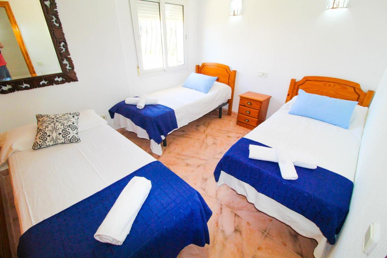 Great Villa, Sea Views, 20 Secs Walk To The Beach, Bbq, 9 People, 5 Mins Car From Alicante City Center, Sailing Club 3 Mins Walk Экстерьер фото