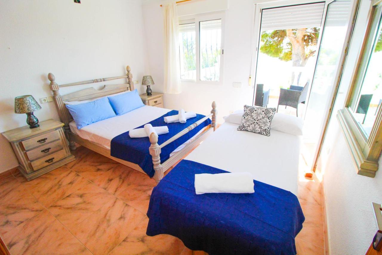 Great Villa, Sea Views, 20 Secs Walk To The Beach, Bbq, 9 People, 5 Mins Car From Alicante City Center, Sailing Club 3 Mins Walk Экстерьер фото